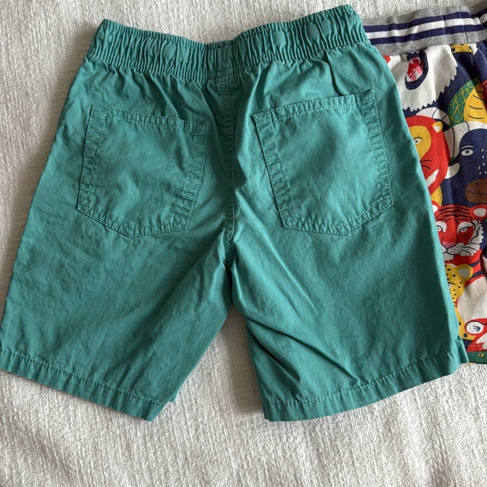 Colorful Kids Animal Print Shorts Set - Picture 4 of 5